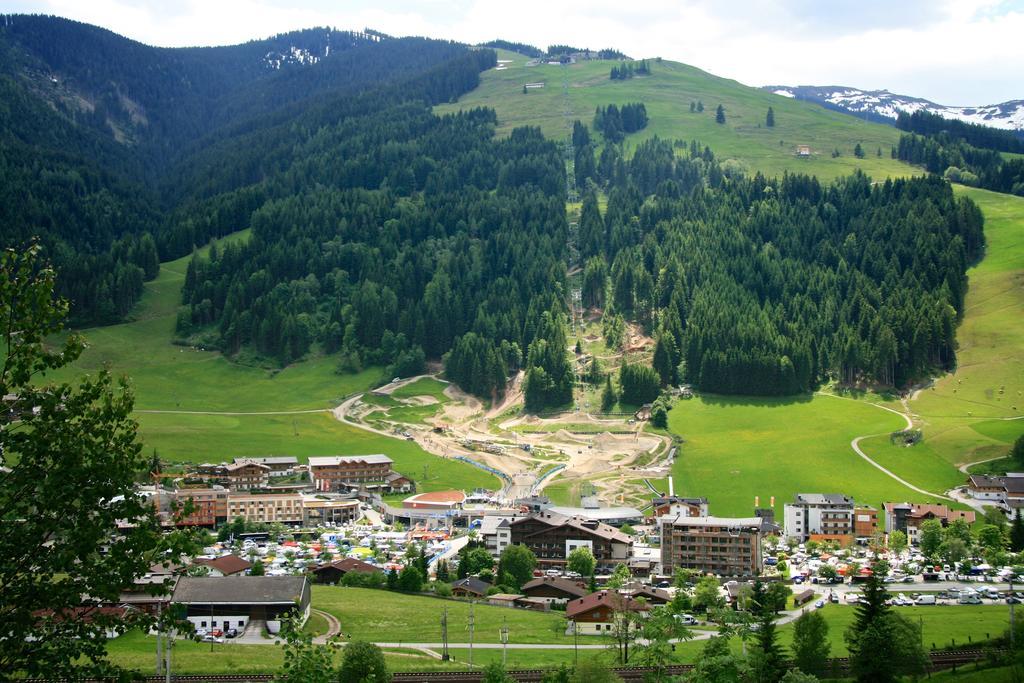 Chalet Apartment Leogang Szoba fotó